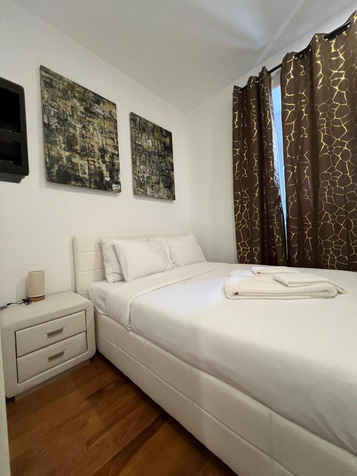 32 2 - Heart Of Lisbon Private Apartment, Bairro Alto מראה חיצוני תמונה